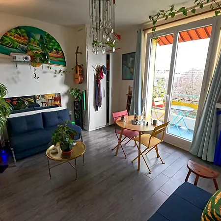 Canopee, Paisible, Chaleureux, Lumineux, Balcon Appartement Paris